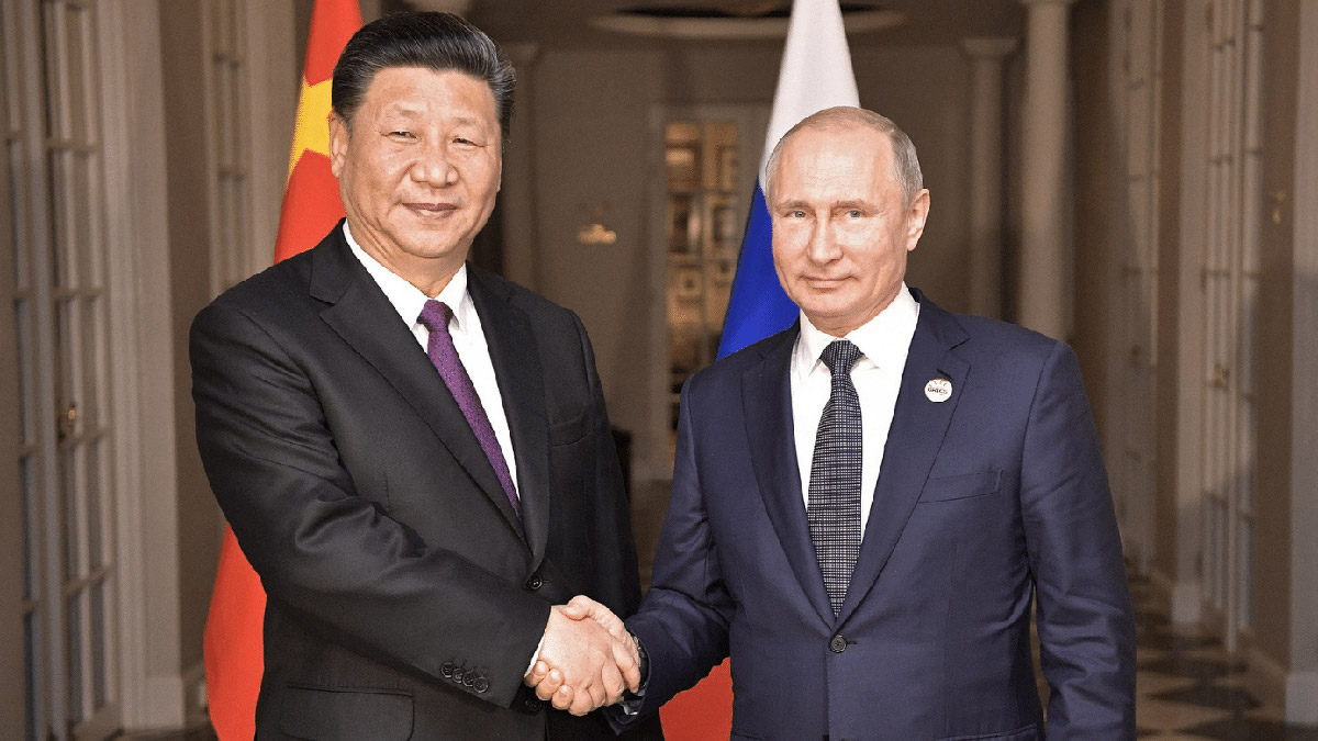 Xi Jingping and Vladimir Putin work toward a Eurasian century