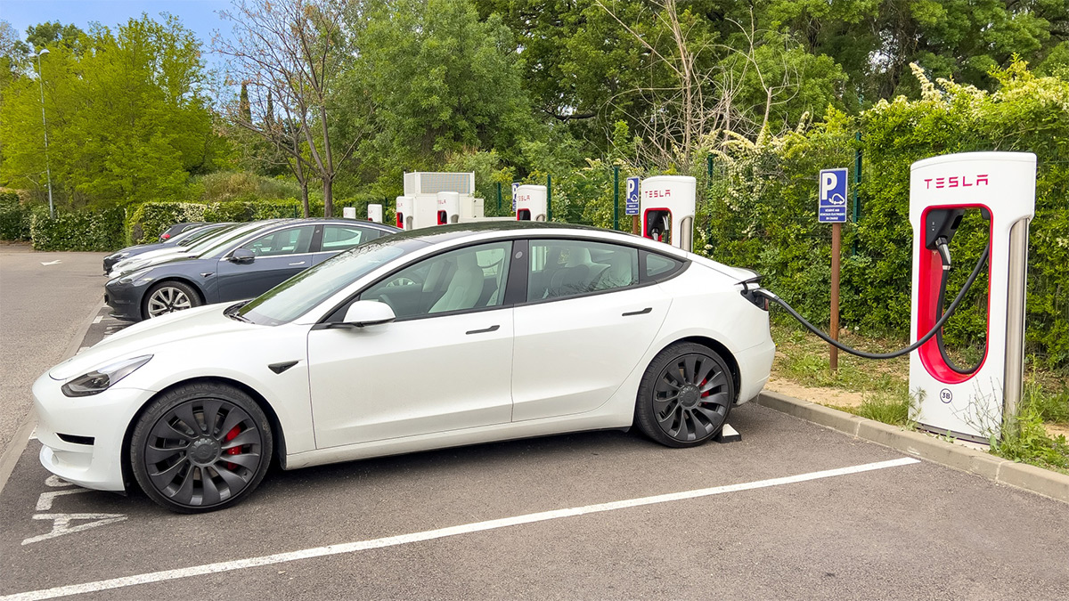 Electric vehicles are likely to remain unaffordable for most