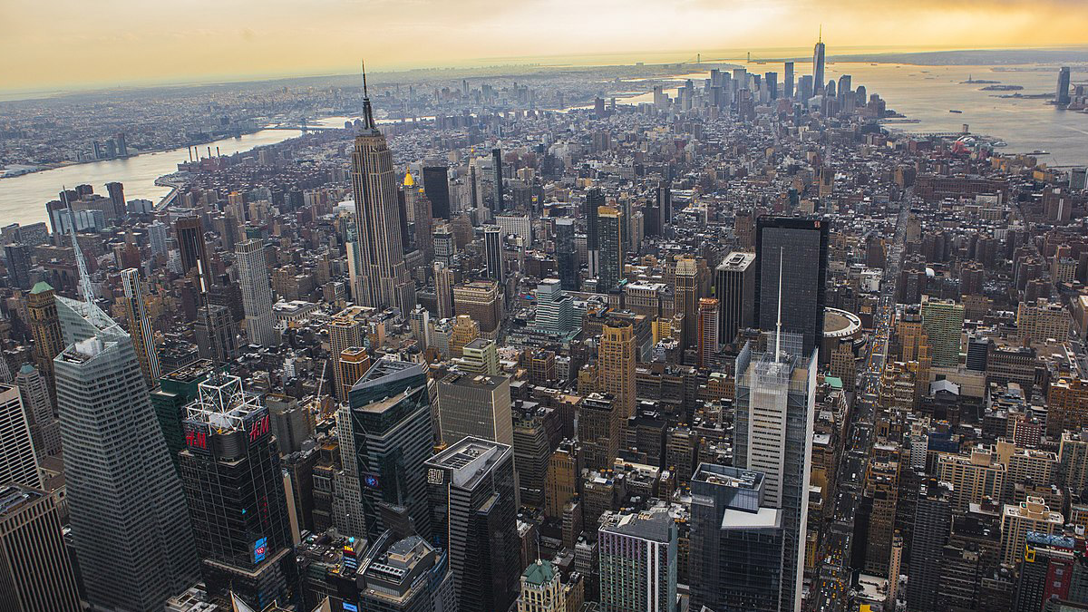 Manhattan and other urban business centers are in peril as workers continue to work remotely.