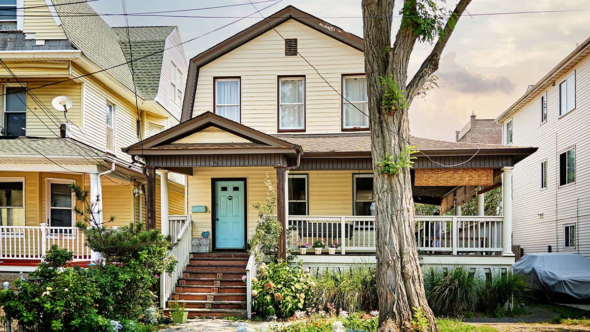 Collapse of home ownership rates is killing the middle class.