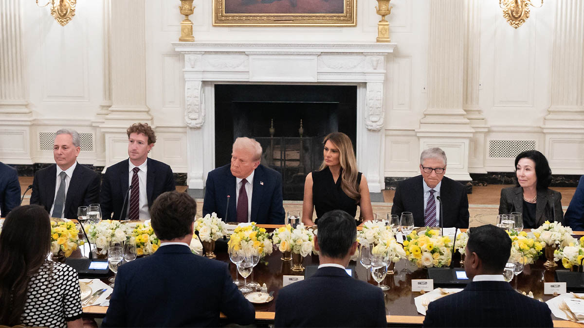 Tech leaders attend a White House dinner.